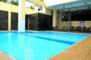 Tancor 3 Residential Suites Cebu Esterno foto