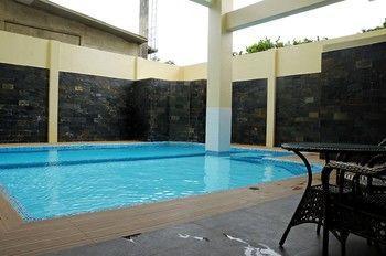 Tancor 3 Residential Suites Cebu Esterno foto